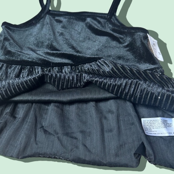 NWT Genuine Kids By OshKosh Black Velvet Glitter Tank Top Pants Set Sz 2T - Picture 4 of 11